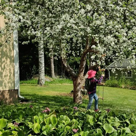 Campingplads Satukurki-vierasmaja - Simple And Cute Sastamala